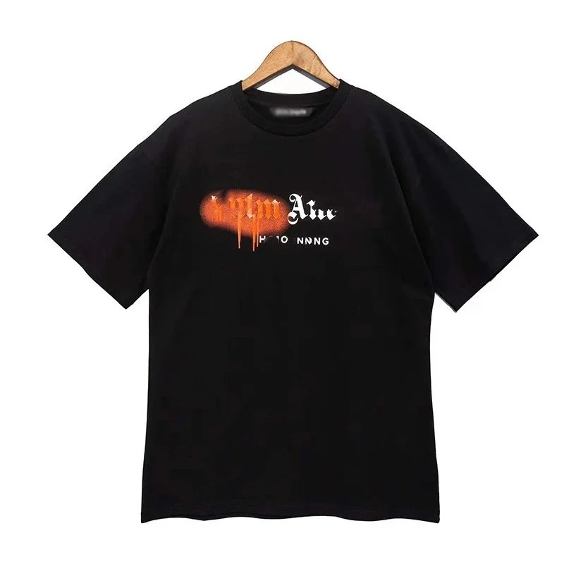 A Collection of Classic Spray-Paint Logo Short-Sleeve T-Shirts from the American Streetwear Brand Palm Angels - rep Palm Angels
